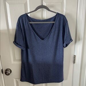 Source Unknown Navy Women's V-Neck Short Sleeve Tee, Size L